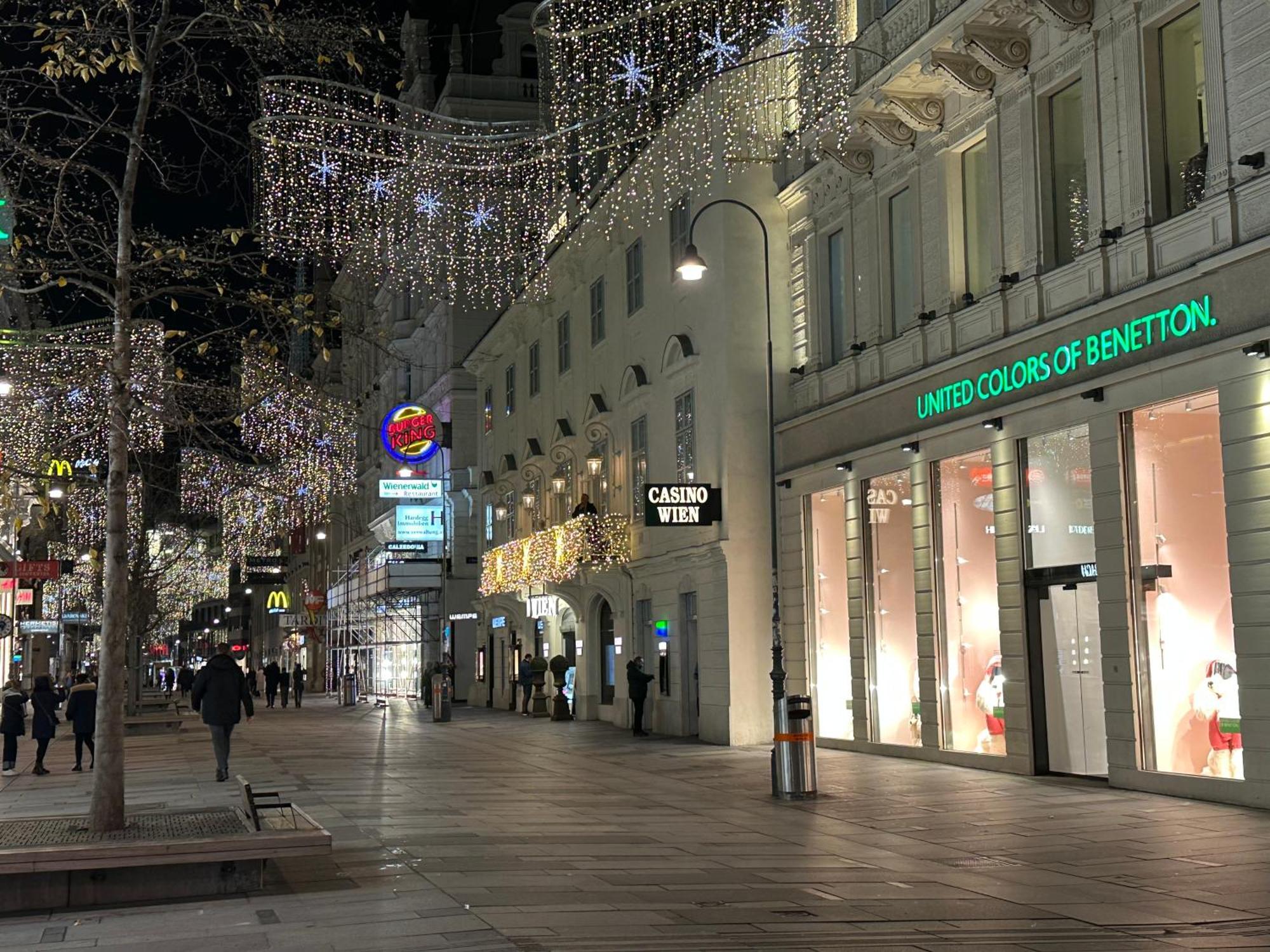 Apartment Opera 1 Вена Экстерьер фото